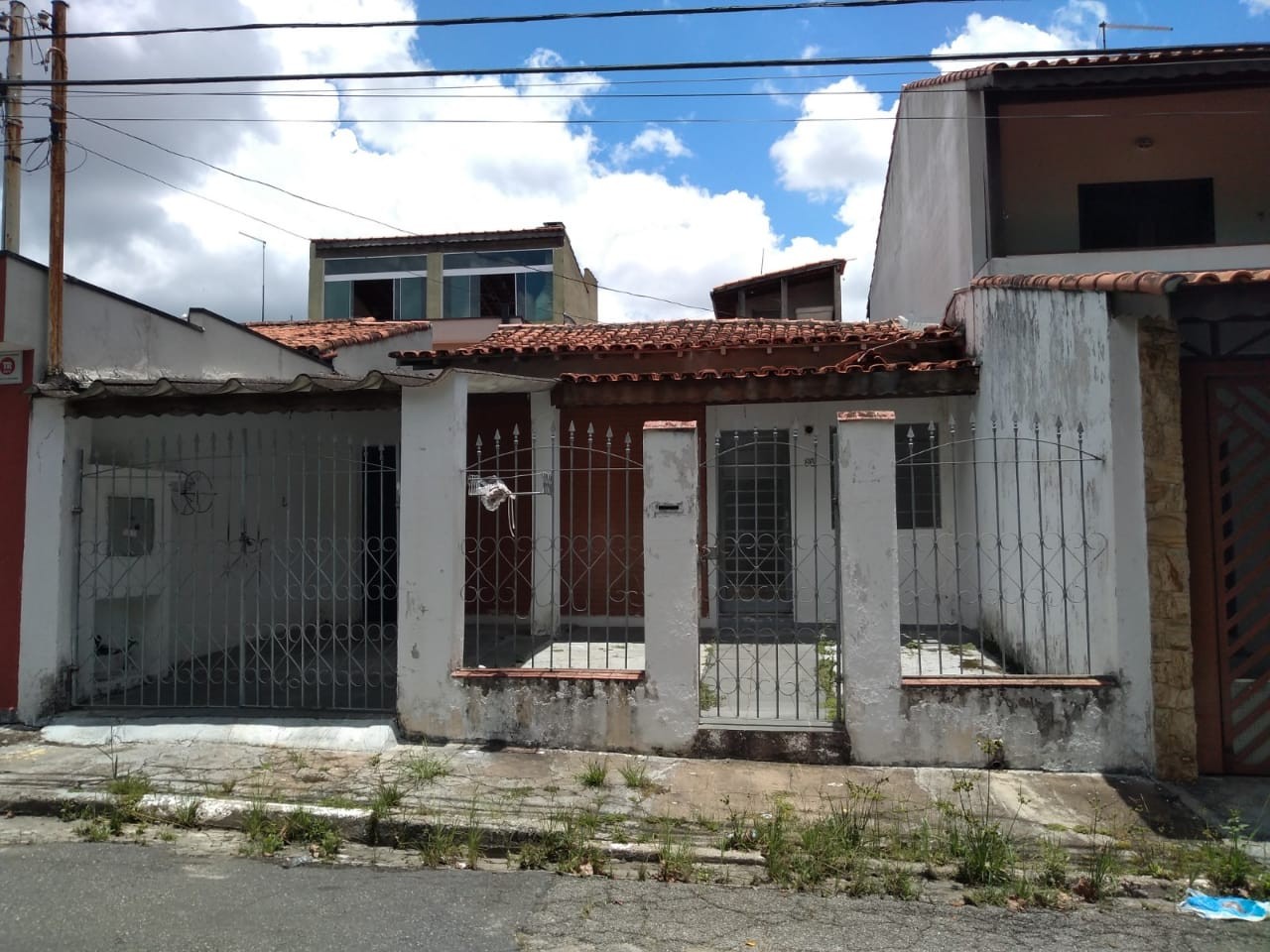Casa  Mogi das cruzes / Conjunto bertioga