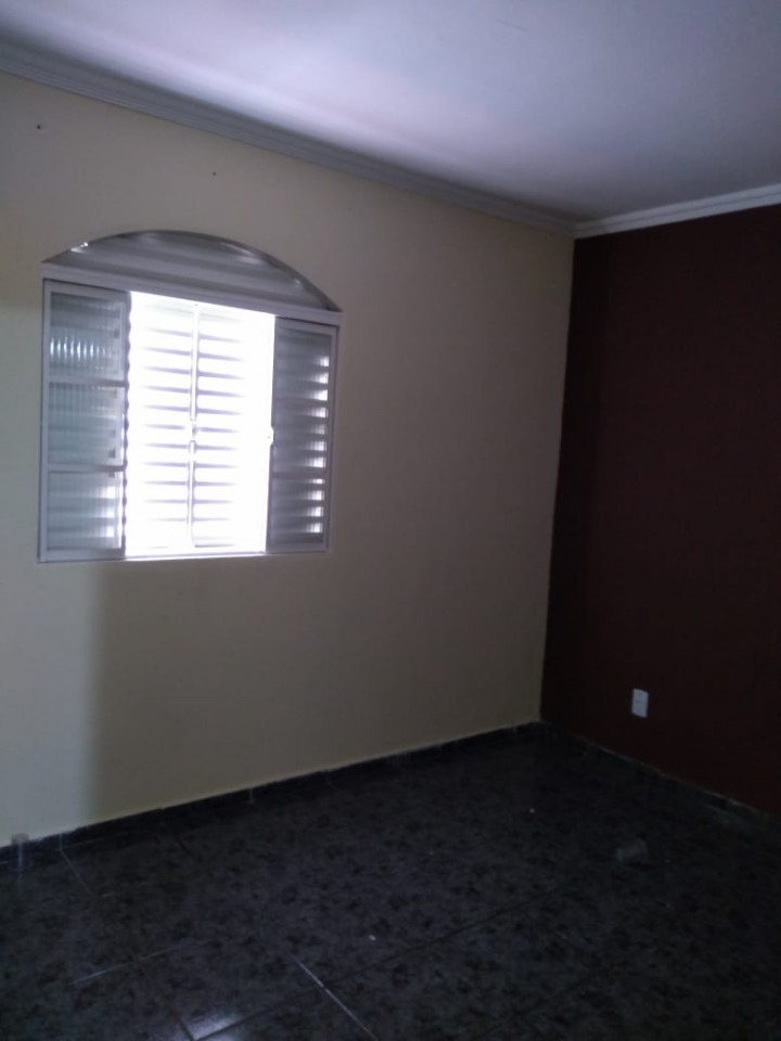 Casa  Mogi das cruzes / Jardim camila