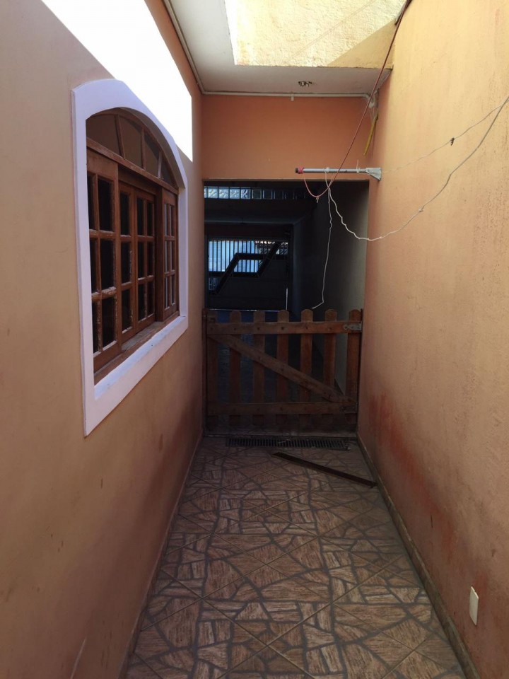 Sobrado Mogi das cruzes / Conjunto bovolenta