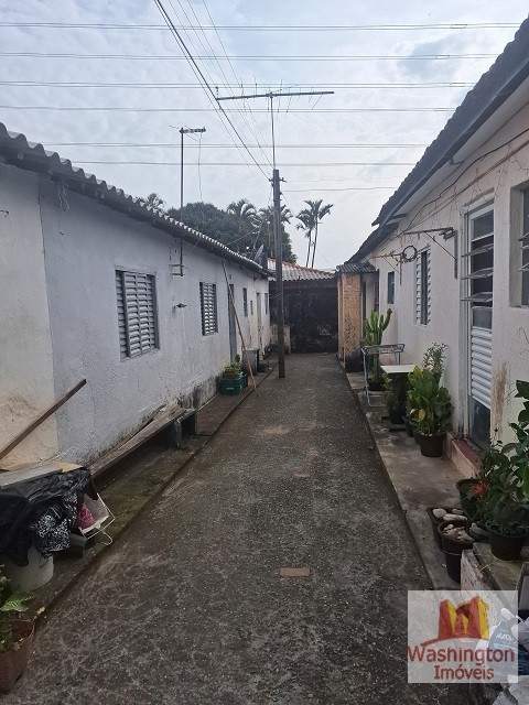 Casa de Vila Mogi das cruzes / Mogi moderno